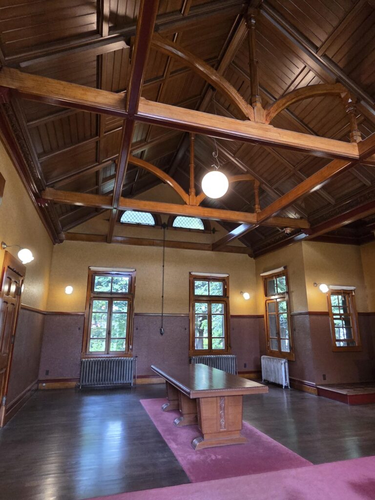旧岩崎邸庭園 ビリヤード場