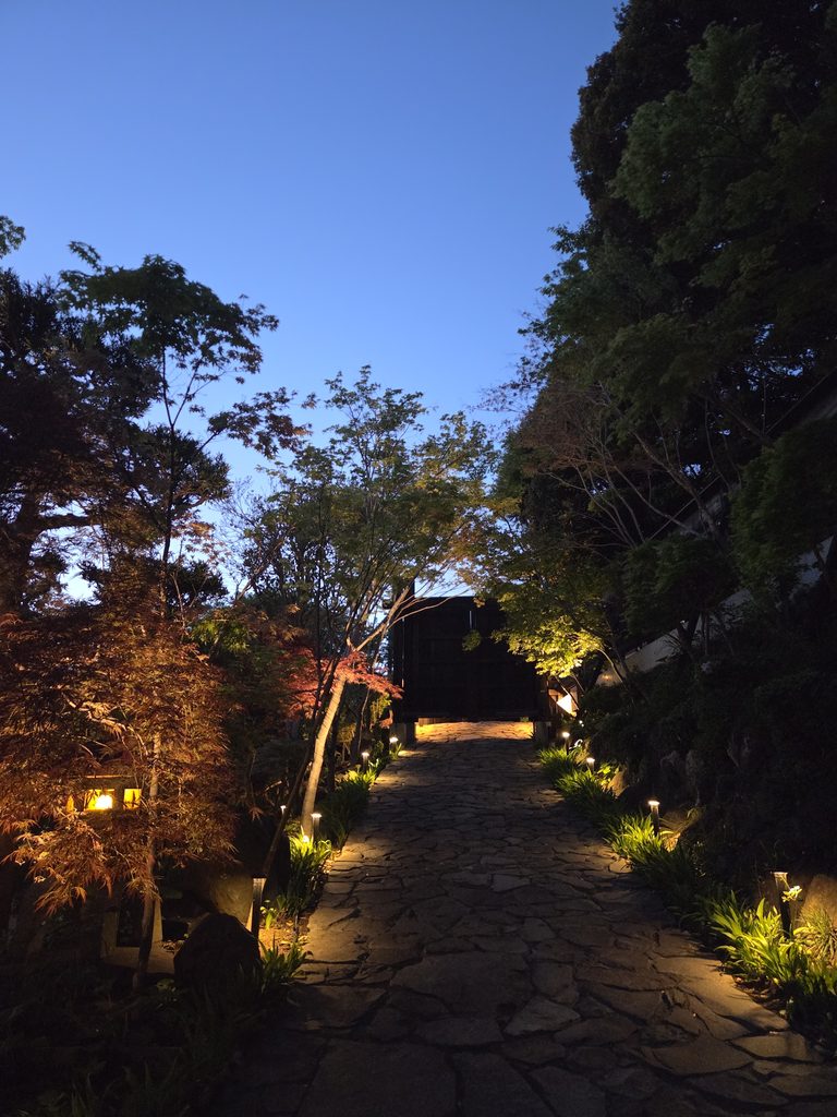 鎌倉 庭園の照明デザイン