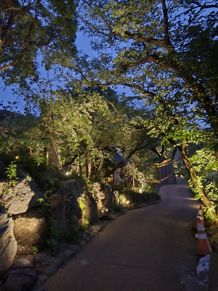 鎌倉 庭園の照明デザイン