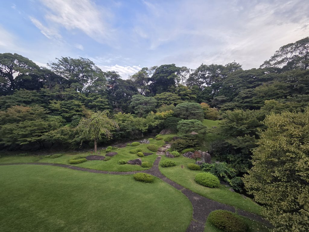 国際文化会館 旧岩崎邸庭園